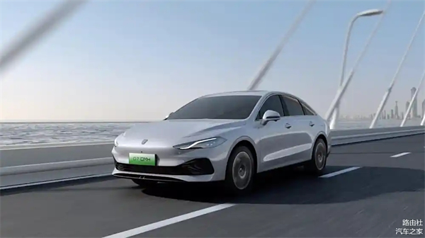 上汽破局正當(dāng)時(shí)：改革者進(jìn)，創(chuàng)新者強(qiáng)，專業(yè)修行者致遠(yuǎn)