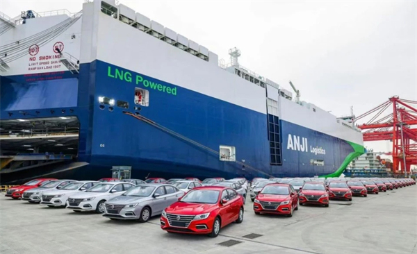 汽車強國路上，步履不停的上汽