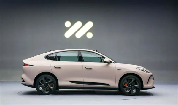 上汽集團(tuán)2025，山登絕頂我為峰！