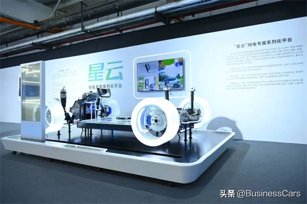 上汽牽手華為，為中國汽車市場打造美好靈魂與夢想