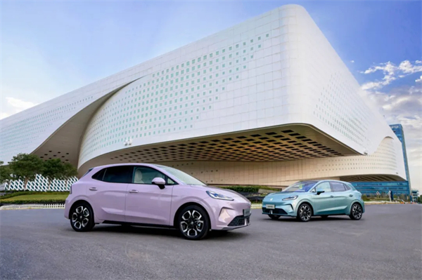 技術(shù)破局、全球突圍！上汽以改革深功鑄就“九連漲”硬核答卷