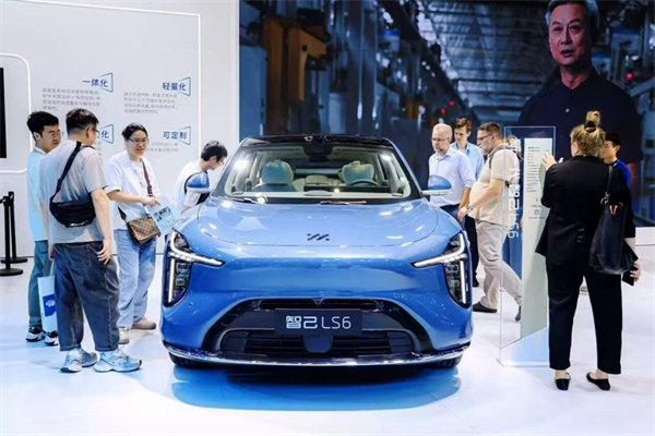 向“新”而行，上汽以科技重塑增長(zhǎng)引擎