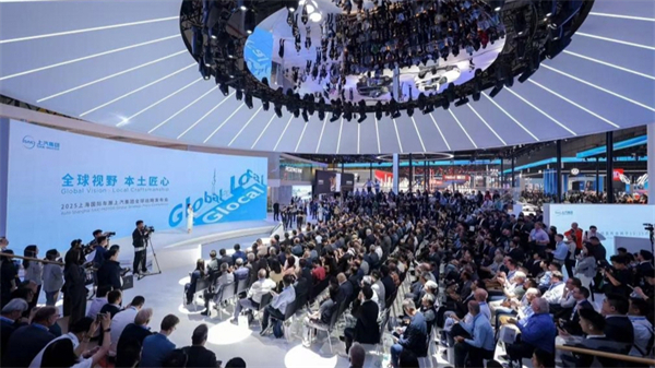 一季度利潤(rùn)、銷(xiāo)量雙雙回暖，上汽樹(shù)立轉(zhuǎn)型變革新范式