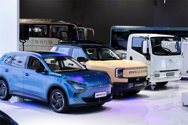 上汽智電軍團(tuán)亮相2025香港車(chē)博會(huì)，加速全球化戰(zhàn)略布局