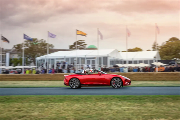 上汽何以成為中國車企出海的“老船長”？