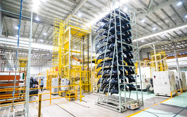 尚界之光，照亮上汽改革之路