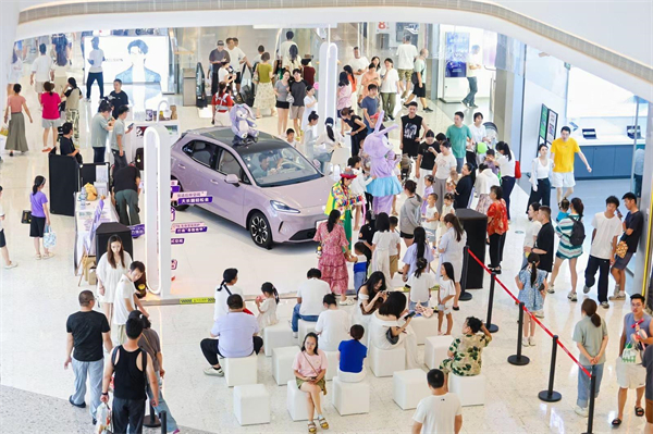 銷量“七連漲”，產(chǎn)品技術(shù)密集落地！上汽集團(tuán)“三箭齊發(fā)”