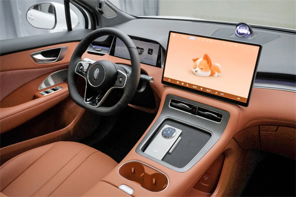 一步到位，16.98萬元起，尚界H5公布預(yù)售價(jià)，金秋最熱新車來了！