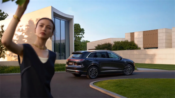 同比七連漲，難走的路都是變好的路