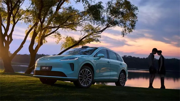 500 強實力再顯！上汽集團迎 2025 下半場開門紅：上汽 7 月份銷售整車 33.8 萬輛 同比大增 34.2%