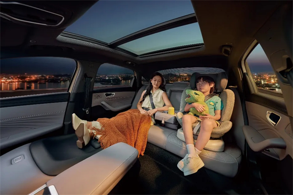 時(shí)代的車(chē)門(mén)，被消費(fèi)者狠狠推開(kāi)