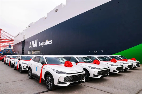 上汽穿越周期，遇見破曉