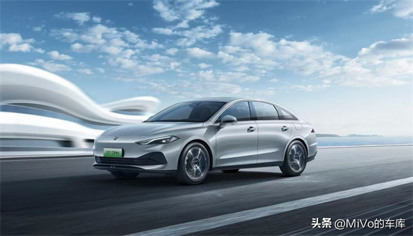 巨象如何華麗轉身？且看上汽的轉型突圍之道