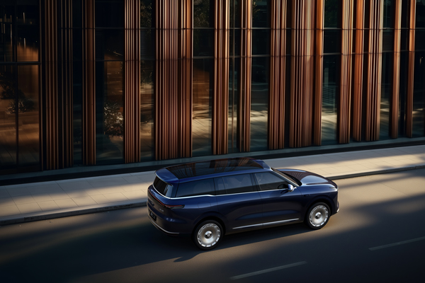 33.69萬元起，上汽旗艦?智己LS9正式開啟預售 以全球巔峰科技，顛覆30萬級大六座SUV格局