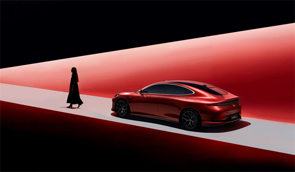 全新智己L6正式發(fā)布，預售權益價21.99萬元~28.99萬元 為都市精致出行而生