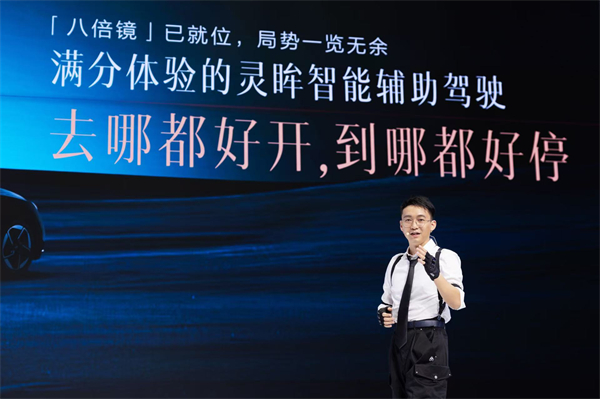 10.98萬(wàn)元起！五菱星光2025款開(kāi)啟預(yù)售，攜手《和平精英》打造年輕人的智能實(shí)戰(zhàn)利器！