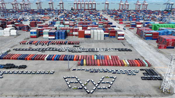 上汽通用五菱全球第300萬輛新能源下線，刷新“中國智造”全球化新高度