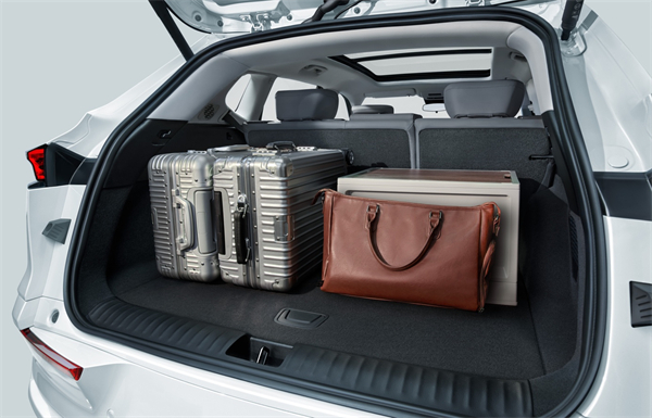 新別克純電E5煥新上市，一口價(jià)14.99萬元起