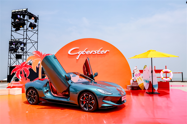 MG All in新能源，MG×OPPO智行車機(jī)互聯(lián)系統(tǒng)將首搭于全新MG4