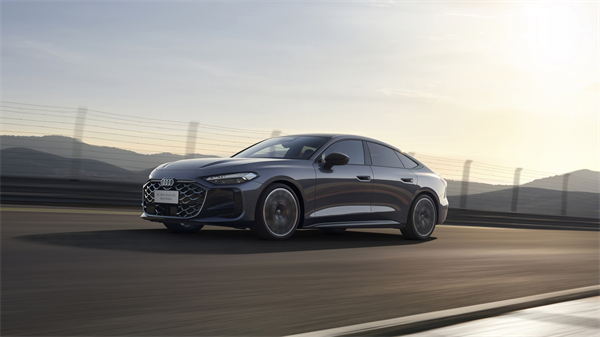 全新上汽奧迪A5L Sportback開啟預(yù)售，限時臻享26萬起