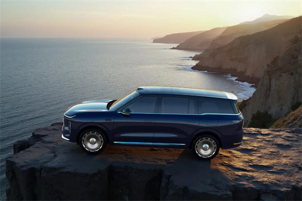 盤(pán)點(diǎn)上汽集團(tuán)：青山不語(yǔ) 風(fēng)骨自成