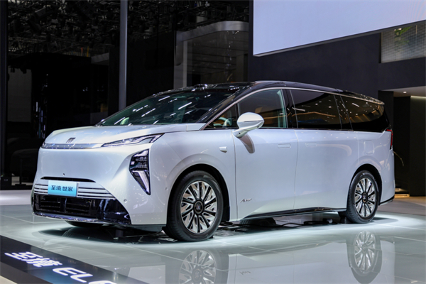 半固態(tài)電池、豆包車機，上汽在廣州車展高質量上新