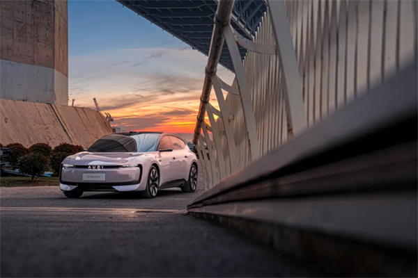 上汽集團：好企業(yè)應該具備的三重特質(zhì)