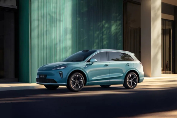 上汽轉(zhuǎn)型這盤棋，讀懂用戶是唯一的棋眼